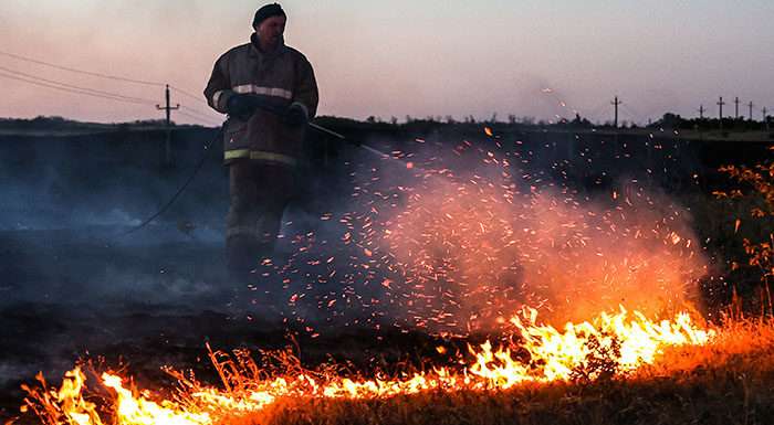 В Ростовской области за сутки произошло около 140 пожаров