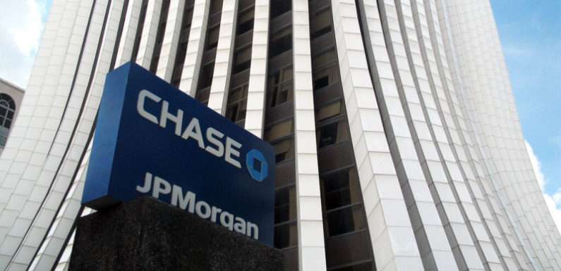 Генпрокуратура попросила арестовать средства JPMorgan Chase Bank в России