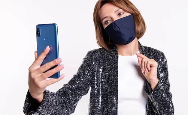 Топ 10 самых популярных смартфонов 2020 года